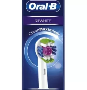 Oral-B 3D White Toothbrush Head with CleanMaximiser Technology, 4 Pack